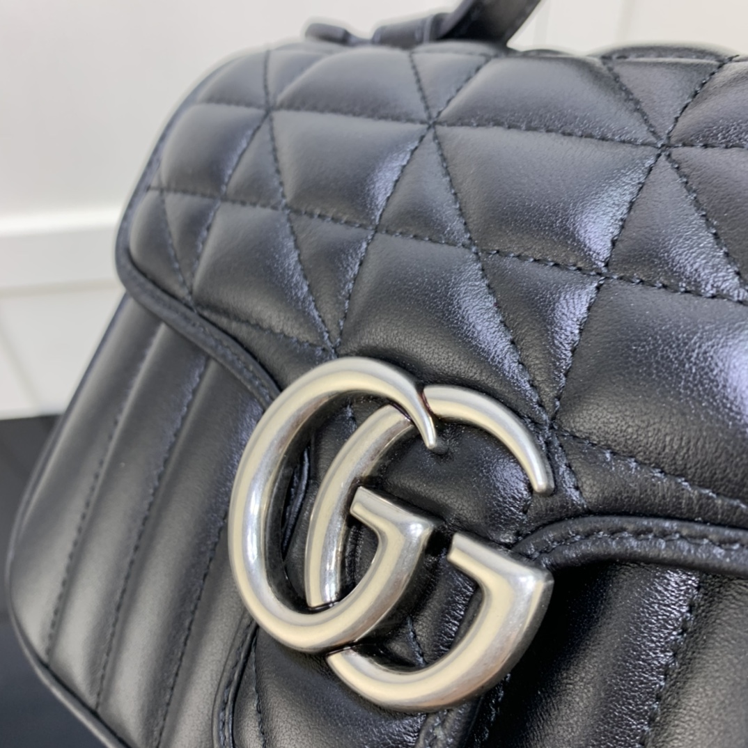 Gucci Satchel Bags